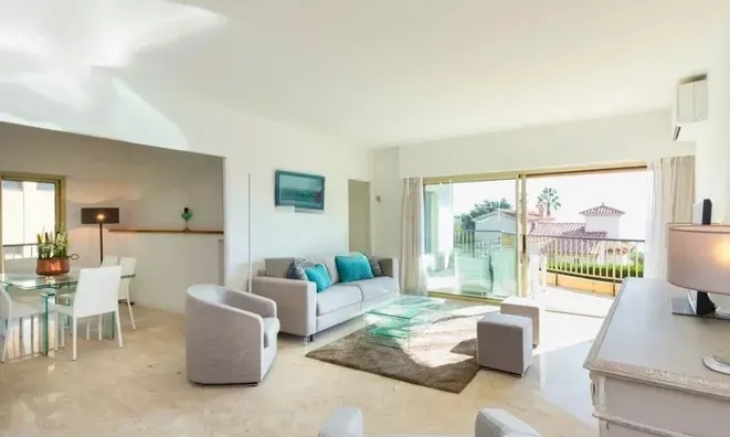 Недвижимость Villa Croix des Gardes: 10