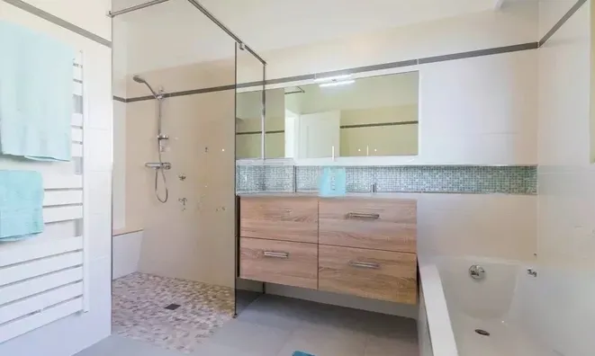 Недвижимость Villa Croix des Gardes: 11