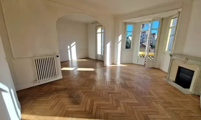 Недвижимость Villa Cannes République: 4