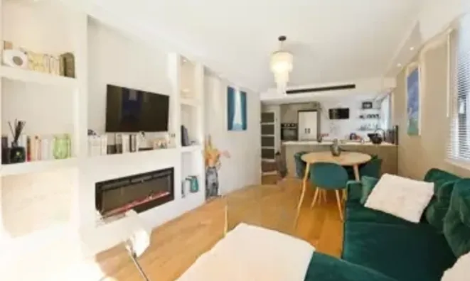 Недвижимость Villa Croix des Gardes: 2