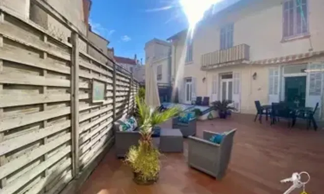 Недвижимость Villa Cannes République: 12