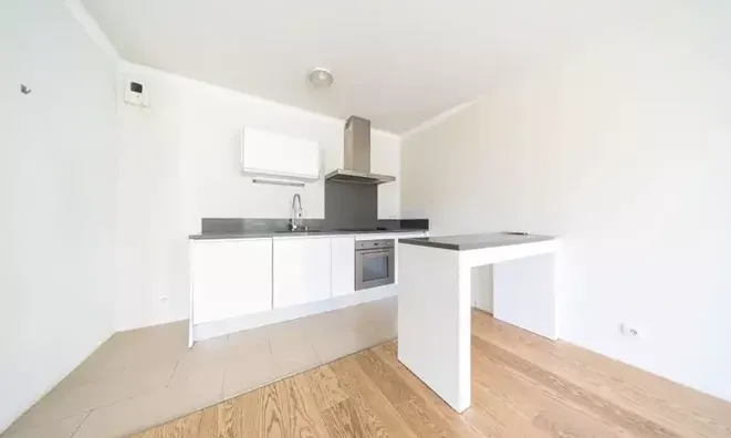 Недвижимость Villa République Cannes: 4