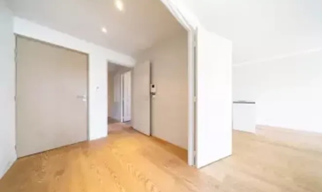 Недвижимость Villa République Cannes: 14