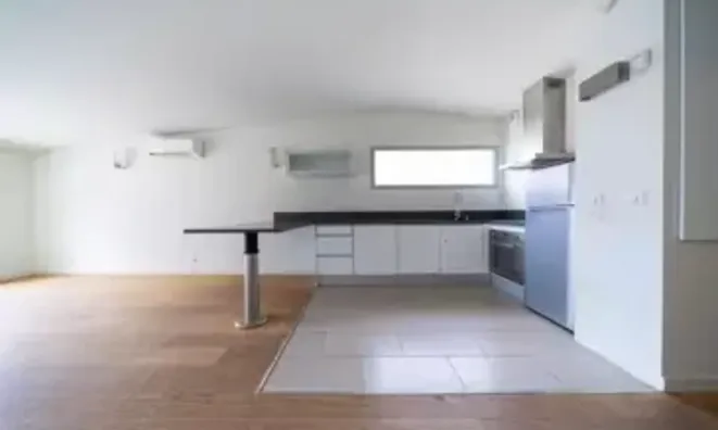 Недвижимость House Cannes République: 9