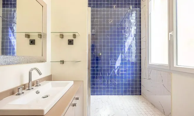 Недвижимость Villa Croix des Gardes: 8
