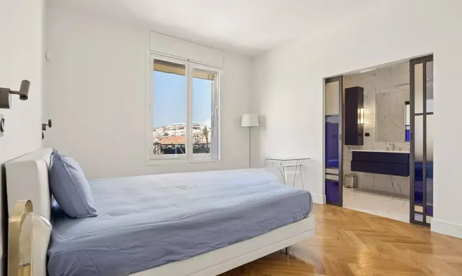 Недвижимость Villa Croix des Gardes: 11