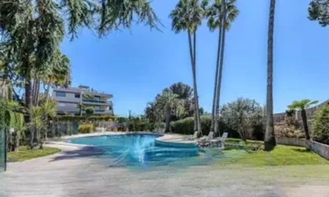 Недвижимость Villa Croix des Gardes: 30