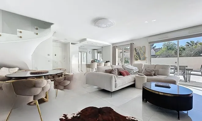Недвижимость Villa Mougins Aubarede: 7