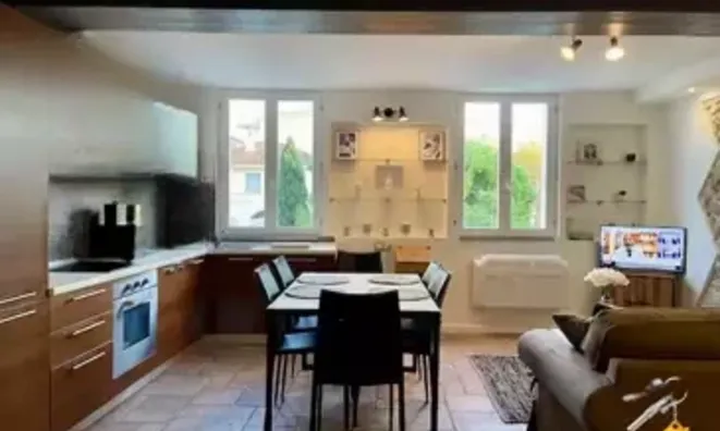 Недвижимость House Suquet: 9
