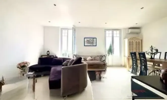 Недвижимость Villa Croix Des Gardes: 2