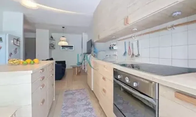 Недвижимость Villa Croix des Gardes: 2