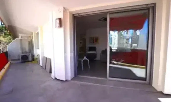 Недвижимость Villa Petit Juas: 2