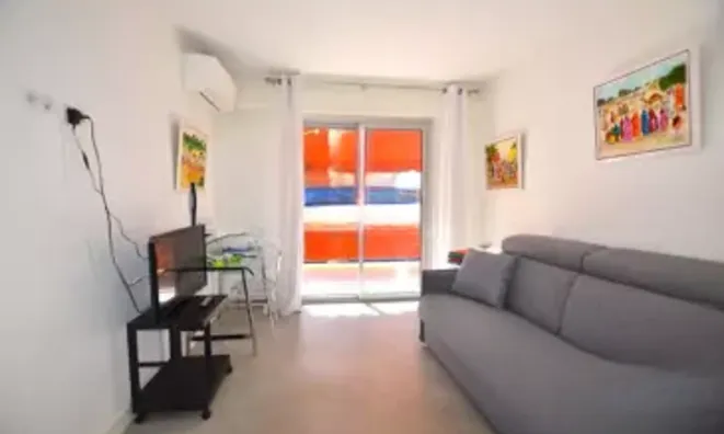 Недвижимость Villa Petit Juas: 9