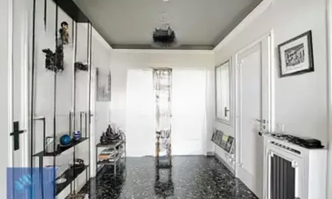 Недвижимость Villa Petit Juas: 8