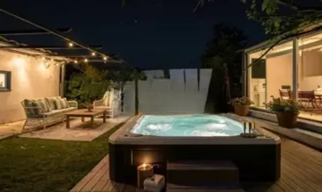 Недвижимость Villa Petit Juas: 2
