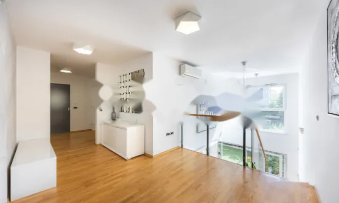 Недвижимость Квартира в Зеленой Яме: 14