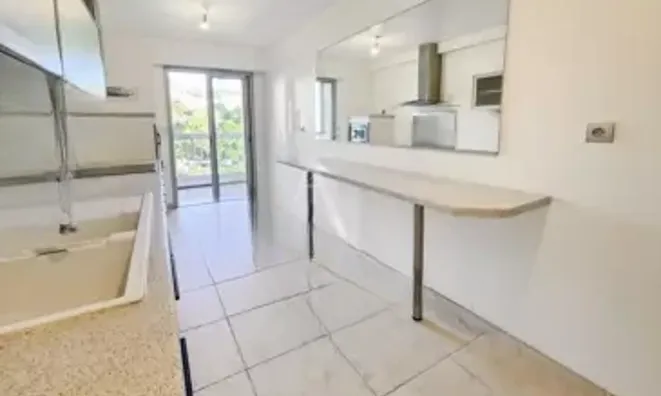 Недвижимость Villa Croix des Gardes: 12