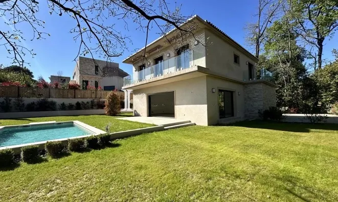 Недвижимость Villa Mougins: 4