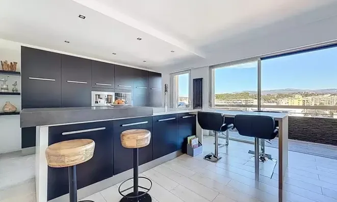 Недвижимость Villa Cannes Le Cannet: 1