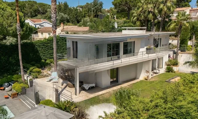 Недвижимость Property Cannes: 4