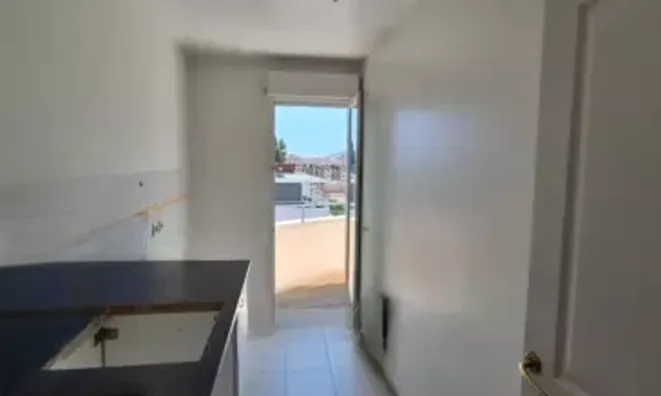 Недвижимость Property: Villa
Location: Cannes, La Bocca

Villa La Bocca: 3