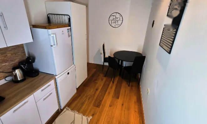 Недвижимость Четырёхкомнатная квартира в центре Копера: 15