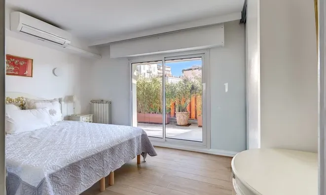 Недвижимость Villa Petit Juas: 6