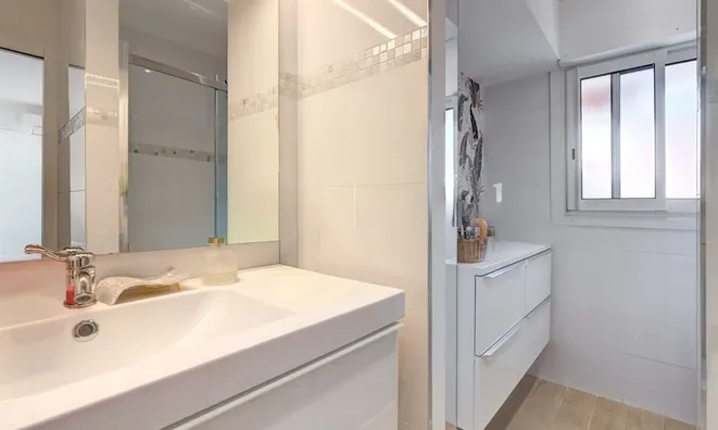 Недвижимость Villa Petit Juas: 9