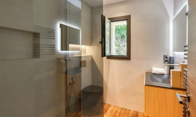 Недвижимость Villa Petit Juas: 11