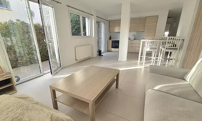Недвижимость Estate Cannes Carnot: 1