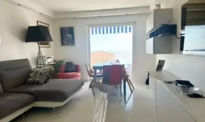 Недвижимость Villa Petit Juas: 9