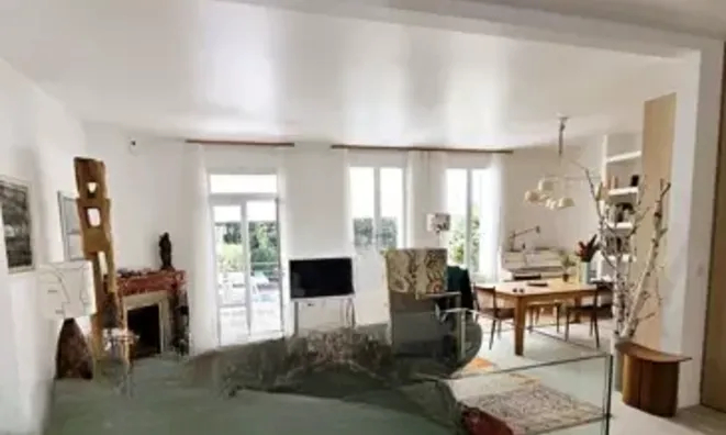 Недвижимость Villa Croix des Gardes: 2
