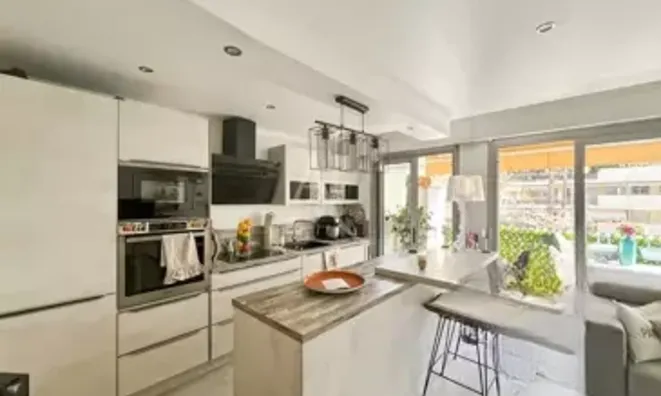 Недвижимость Villa Cannes Carnot: 13