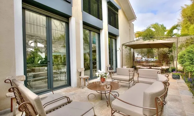 Недвижимость House Cannes: 2