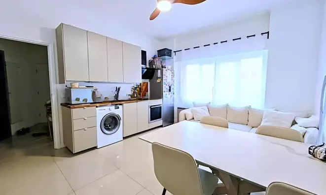 Недвижимость Villa Petit Juas: 1
