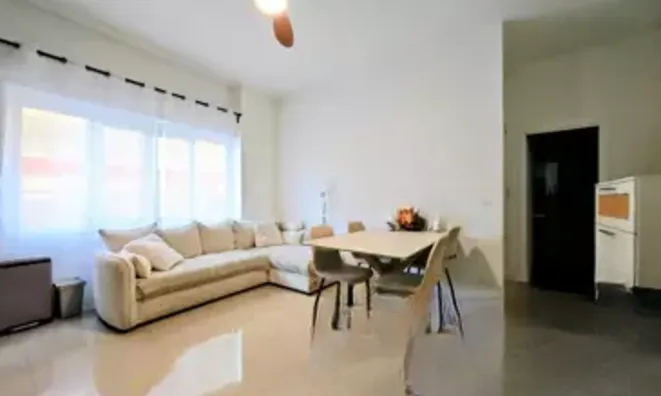 Недвижимость Villa Petit Juas: 2