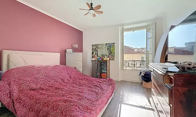 Недвижимость Villa La Bocca: 4
