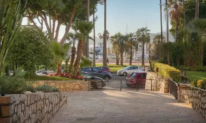 Недвижимость Villa Pointe Croisette: 22