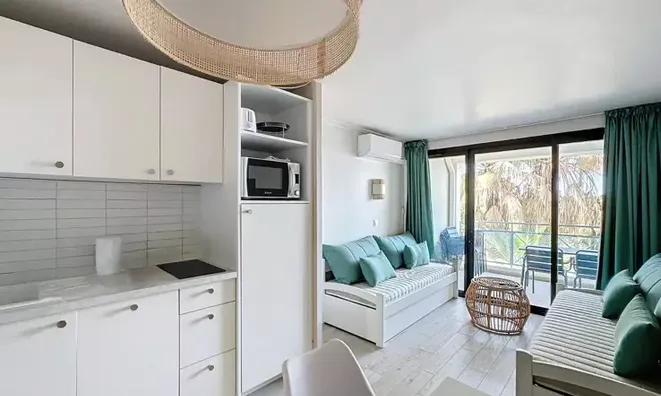 Недвижимость Villa Croix des Gardes: 1