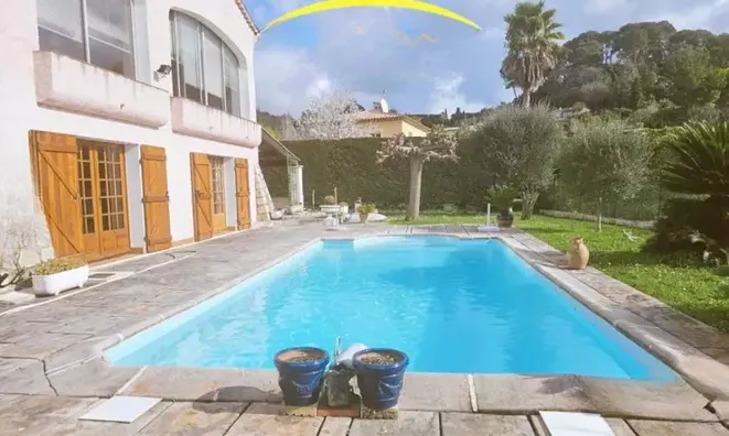 Недвижимость Villa Mougins: 1