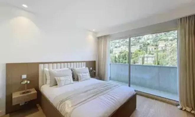 Недвижимость Villa Californie: 11