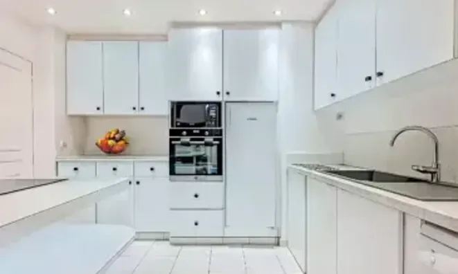 Недвижимость Villa Petit Juas: 6