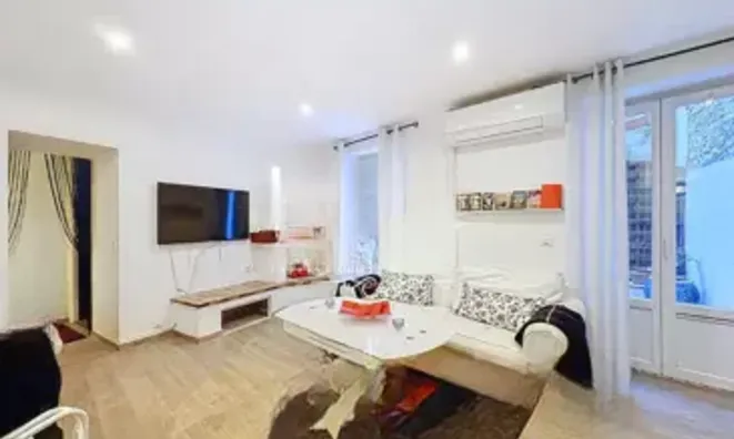 Недвижимость Villa Cannes Petit Juas: 2