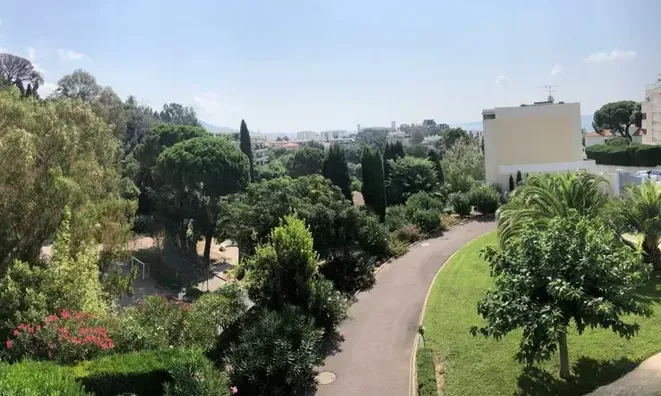 Недвижимость Villa Cannes Croix des Gardes: 1