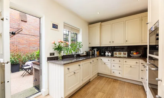 Недвижимость The Gateways, Sprimont Place, Chelsea: 13