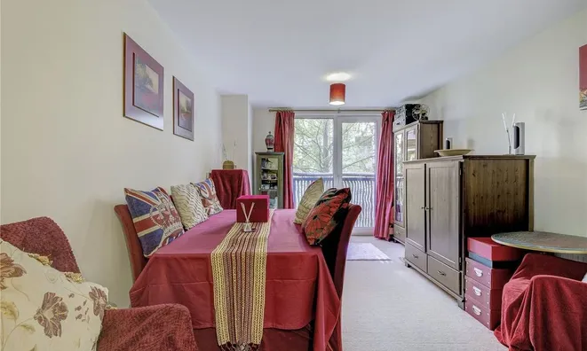 Недвижимость Woods House, 7 Gatliff Road: 5