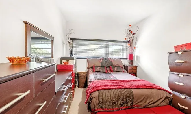 Недвижимость Woods House, 7 Gatliff Road: 8