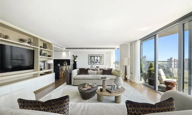 Недвижимость Tower West, 1 Waterfront Drive: 14