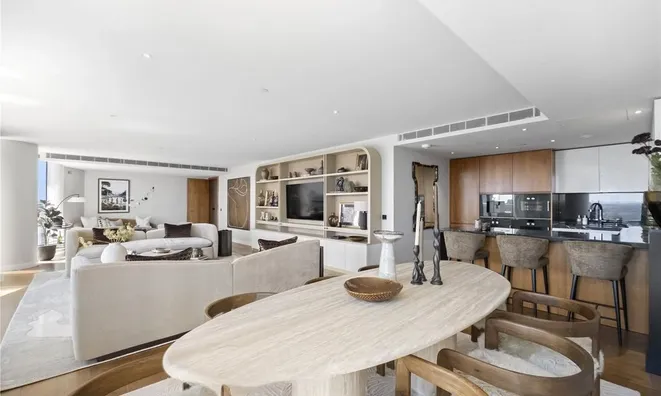 Недвижимость Tower West, 1 Waterfront Drive: 17