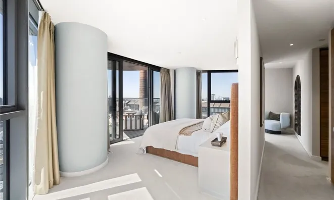 Недвижимость Tower West, 1 Waterfront Drive: 24